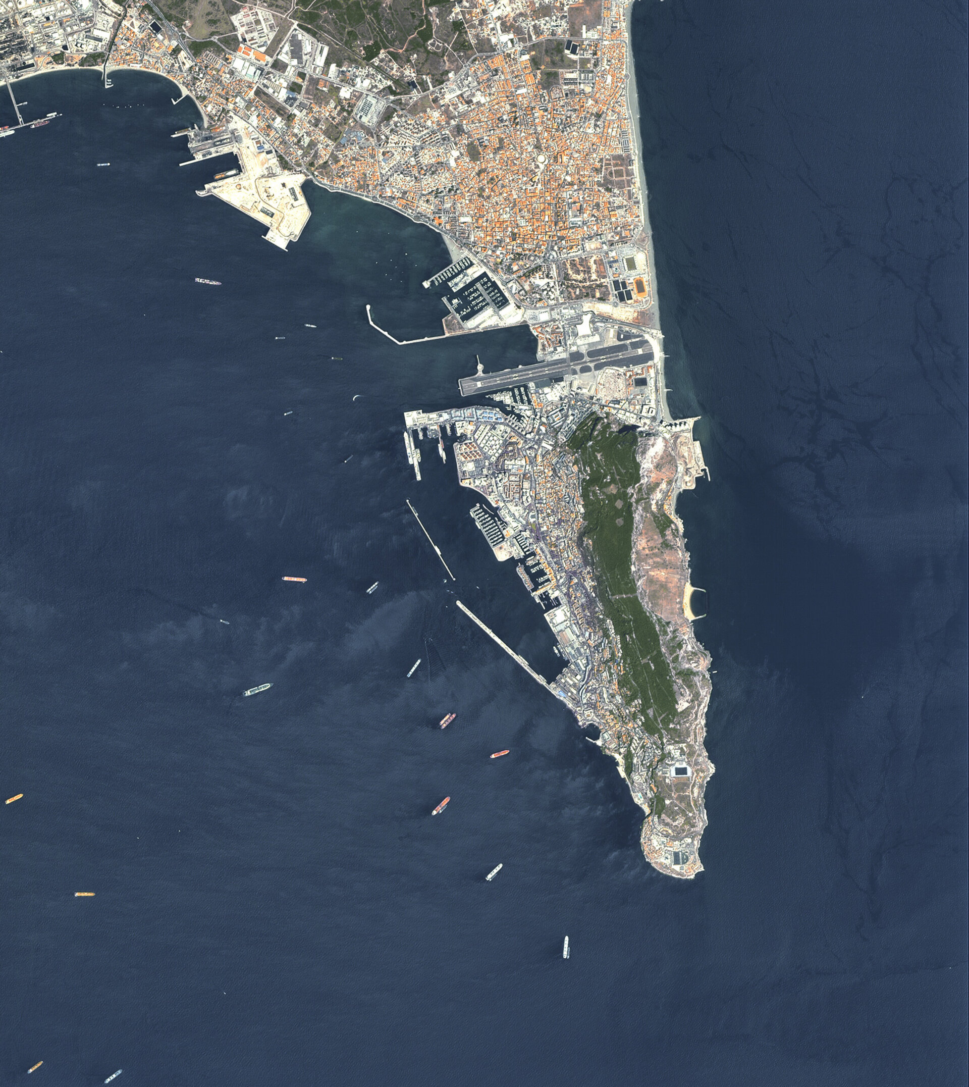 Gibraltar, its port and vessels in an early IRIDE Eaglet II optical image. Acquisition time not supplied; not live vessel tracking.
